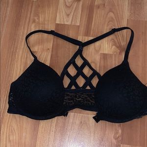 Victoria’s Secret front clip bra